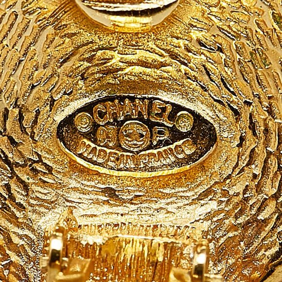 CHANEL Gold Coco Mark Earrings - Picture 5 of 7